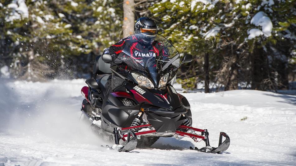 Купить хороший снегоход. Снегоход Ямаха РС Вентура ТФ. Yamaha RS Venture TF. Yamaha RS Venture TF 800. Yamaha Venture снегоход.